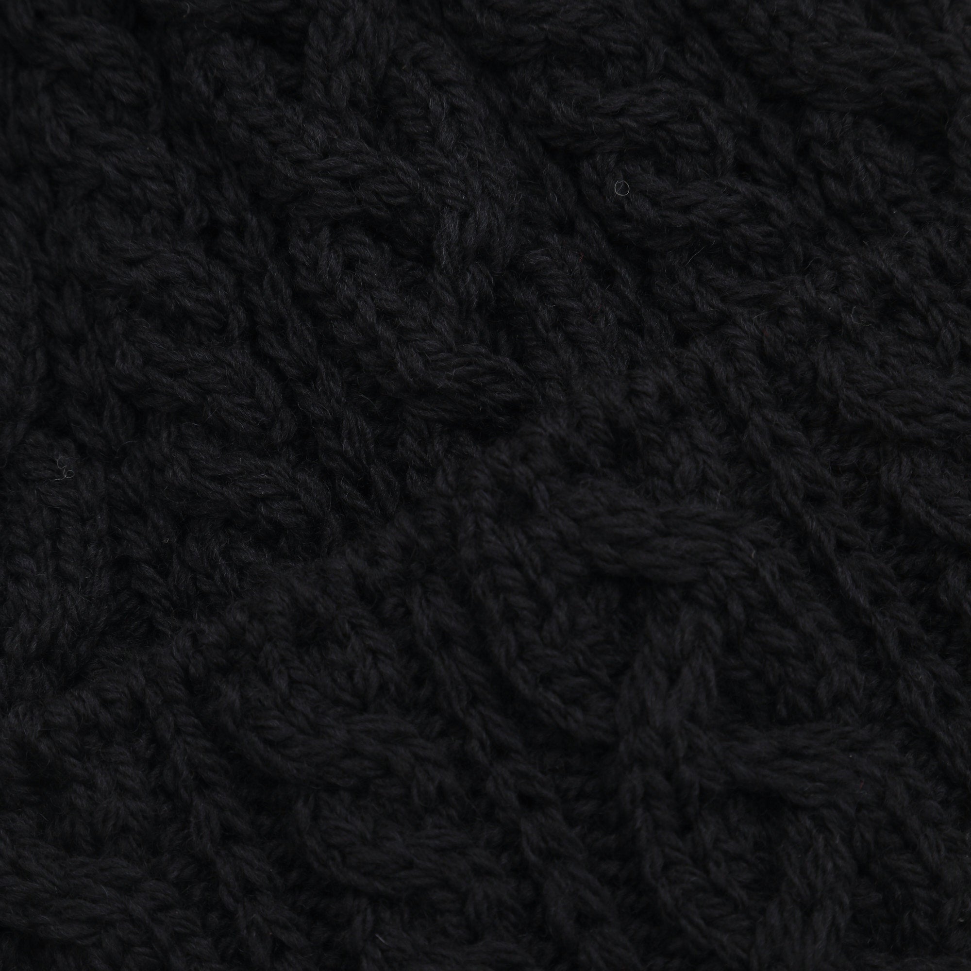 Merino 016 Cable Hat - Dark Navy