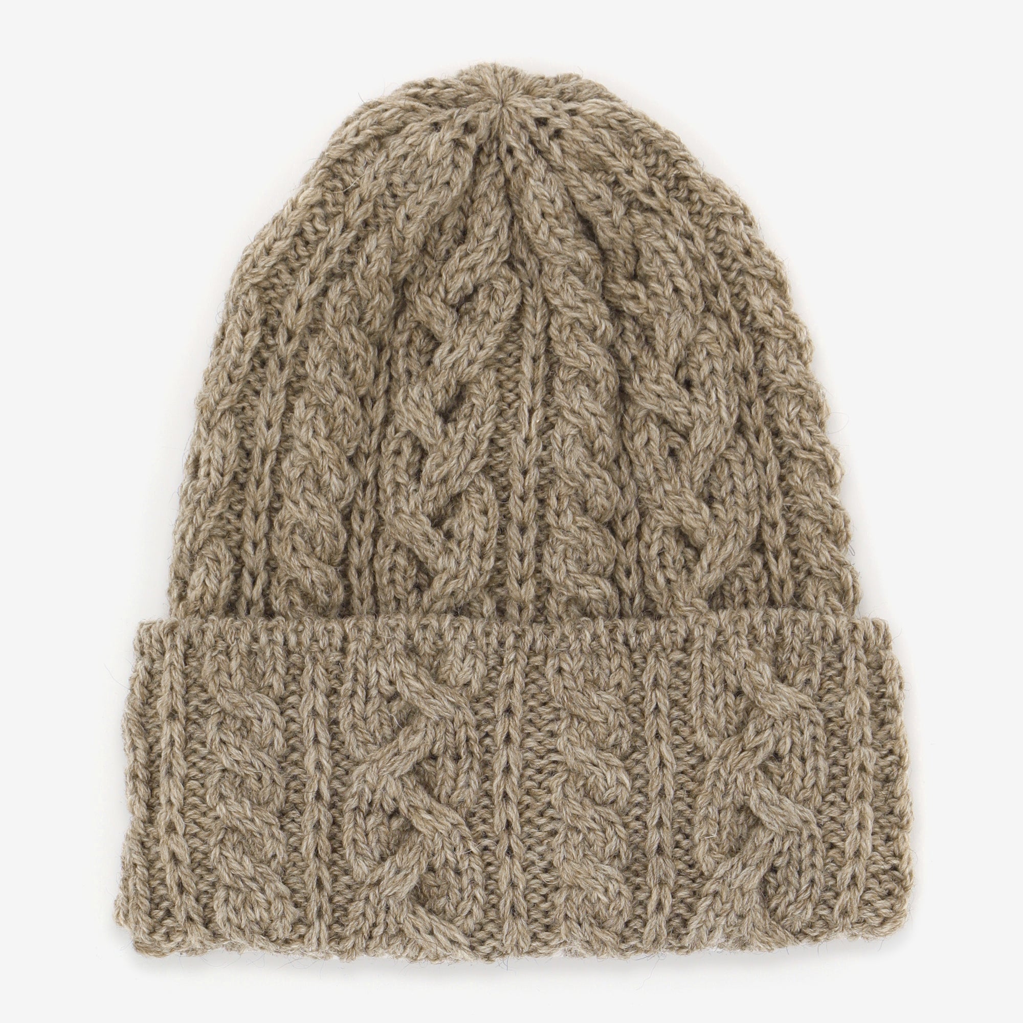 Merino 016 Cable Hat - Trigo