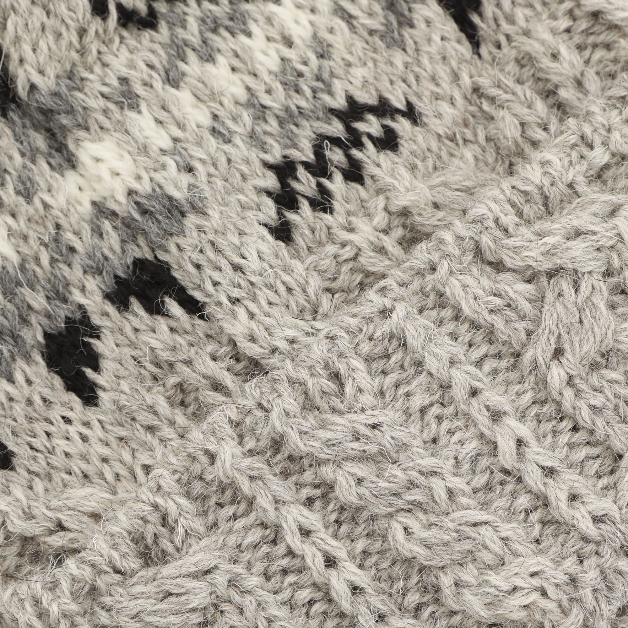 Cable Knit Snowflake Hat - Beige